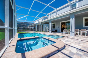 Beautiful, Modern Home wPrivate Pool & Game Room, Davenport